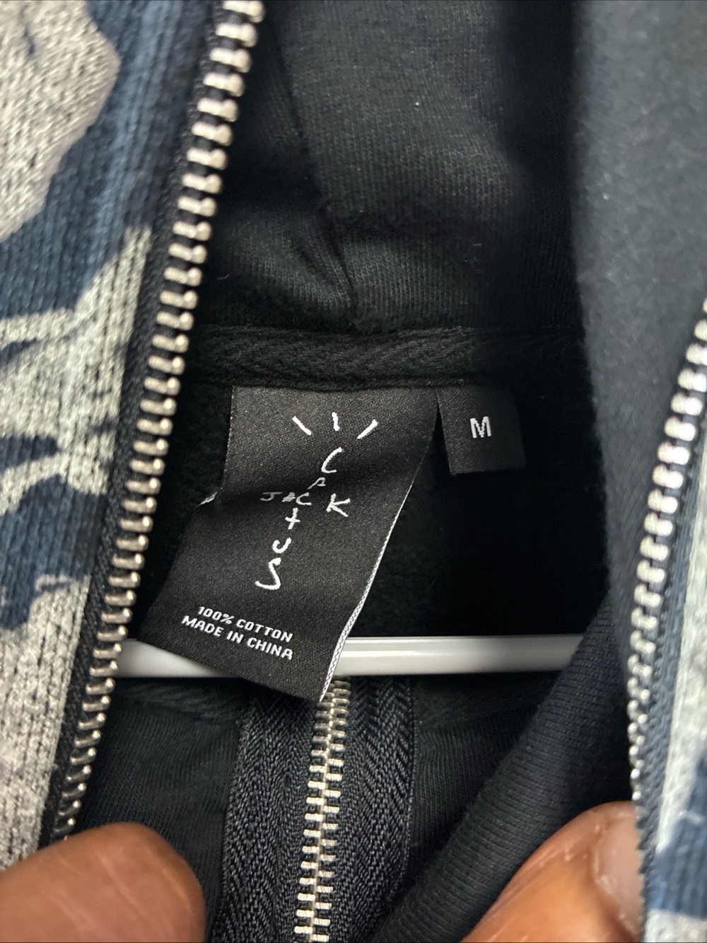 Travis Scott x Cactus Jack Fragment Skeleton Graffiti Full Zip Up Hoodie SZ M - Picture 6 of 16